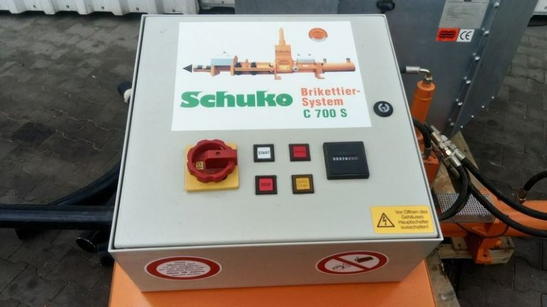 Brykieciarka Schuko C 700 S 2